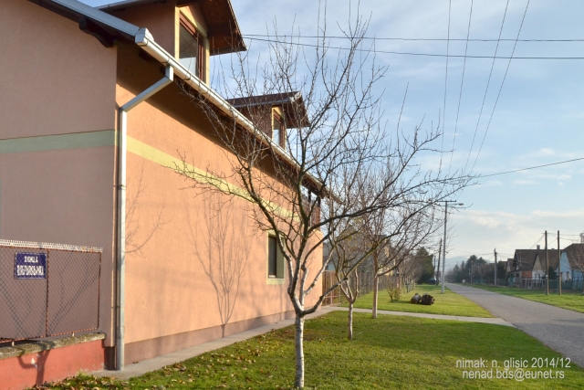 Ime: Ve.JPG Pregleda: 3186 Veličina: 245.1 KB